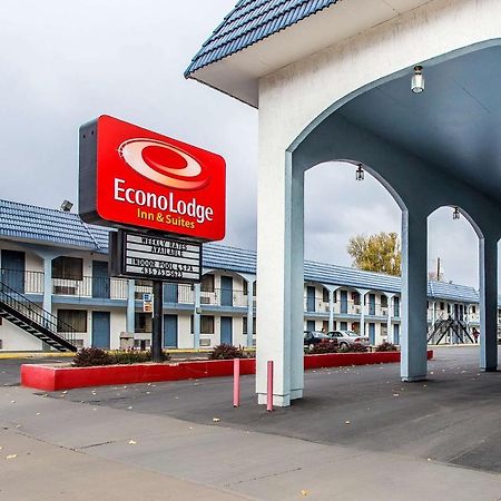 Econo Lodge Inn & Suites Logan Zewnętrze zdjęcie