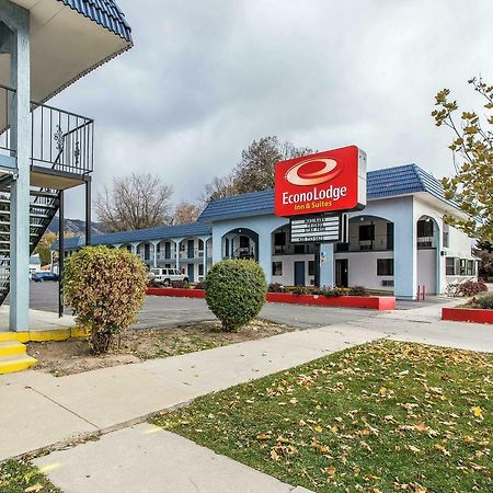 Econo Lodge Inn & Suites Logan Zewnętrze zdjęcie